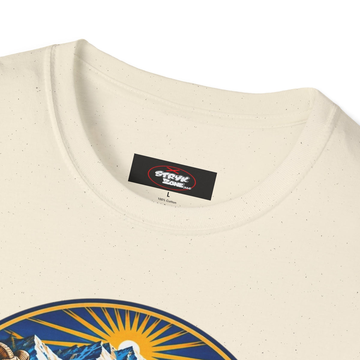 Colorado Retro Mountain Badge T-Shirt — Colorado State Circle Logo Tee