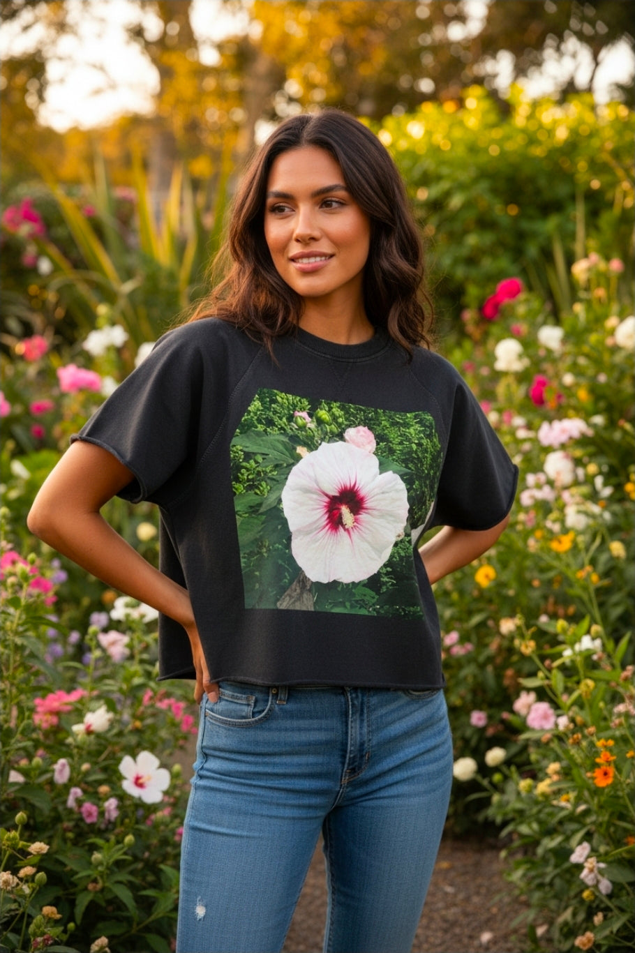 Unisex Vintage Wash Raw Edge T-Shirt